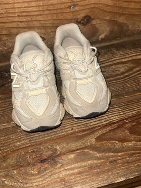 New Balance Kids Beige/Cream Athletic Sneakers